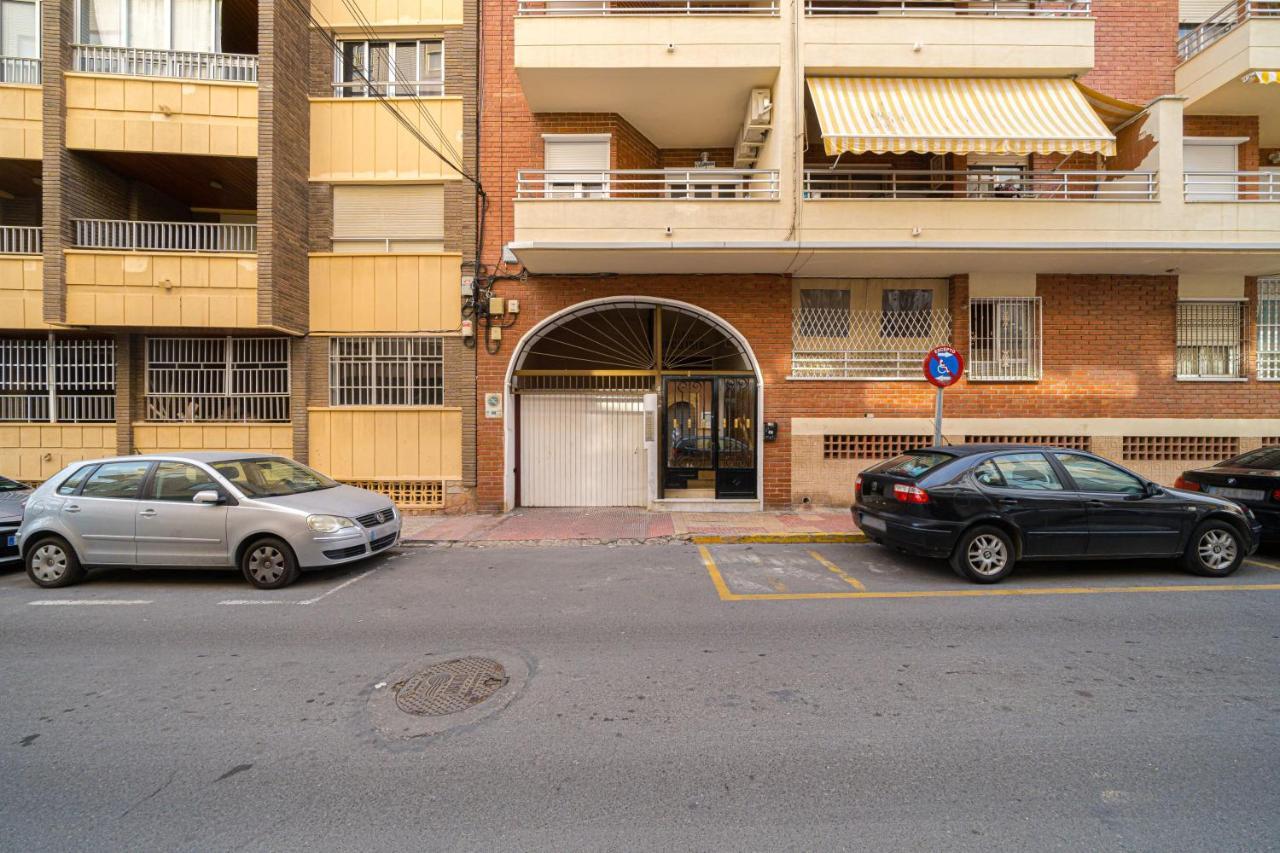 Casa Terra: Apartment 50 Meters From The Beach Torrevieja Esterno foto