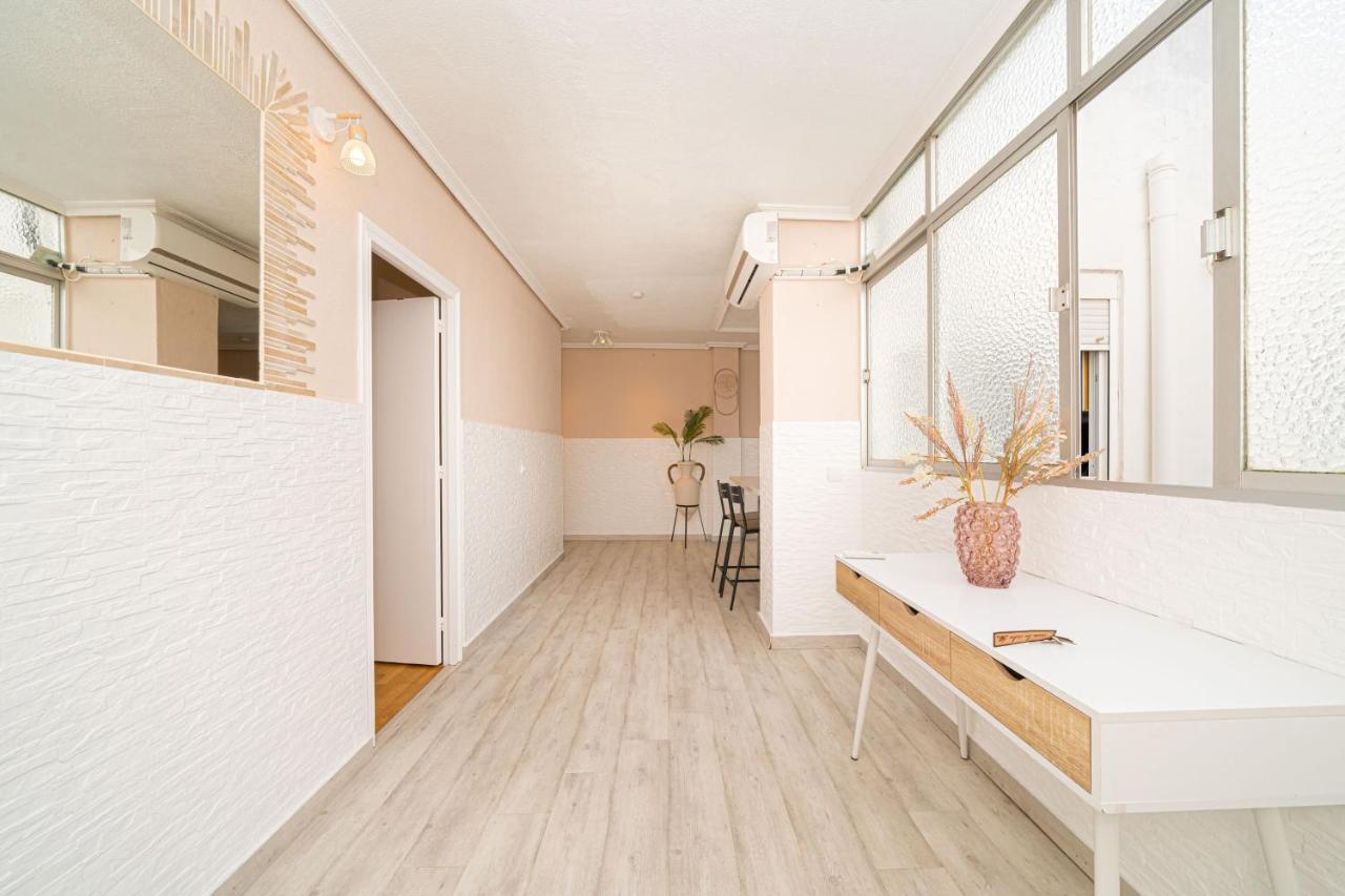 Casa Terra: Apartment 50 Meters From The Beach Torrevieja Esterno foto